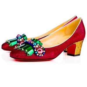 Christian Louboutin Pre-owned Oaxacana 45 Embellished Pump. Size 38. Gorgeous!